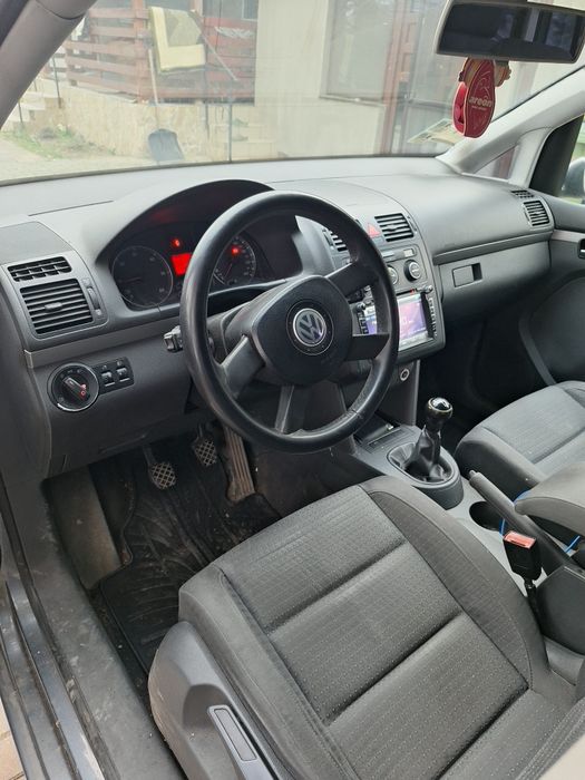 VOLKSWAGEN Touran 2003 — imagine 4