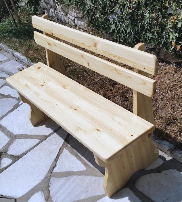 Масивна пейка от чам !