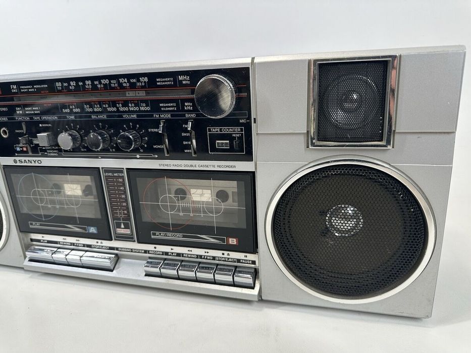 RadioCasetofon sanyo M-W2k