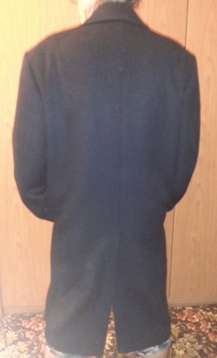 Мужское пальто новое