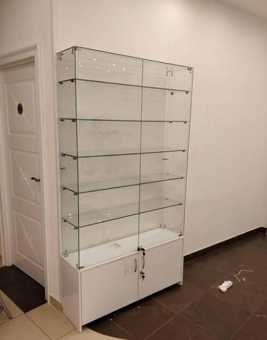 Витрина стеклянная, Oynali vitrina va shkaflar, zakazga yasimiz