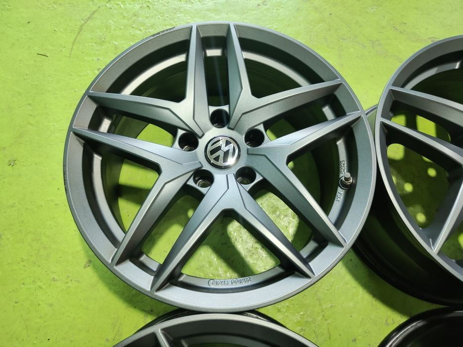 17 5x112 Vw Skoda Audi лети джанти 5х112