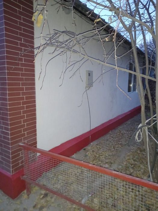 Продам полдома !