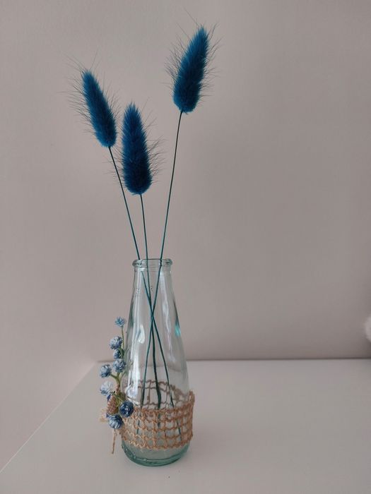 Стъклени бурканчета и шишенца за декорация