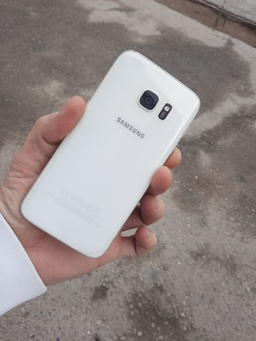 Samsung s7 white sotladi