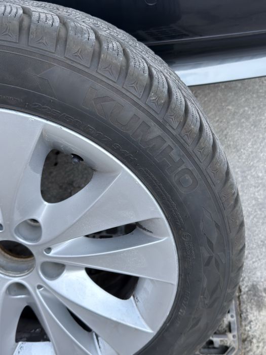 Джанти за БМВ Style 116 17 цола - чисто нови зимни гуми Kumho dot 25 - без заварки и кривини