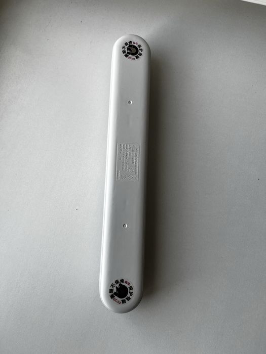 Продаю лампу на магнитах