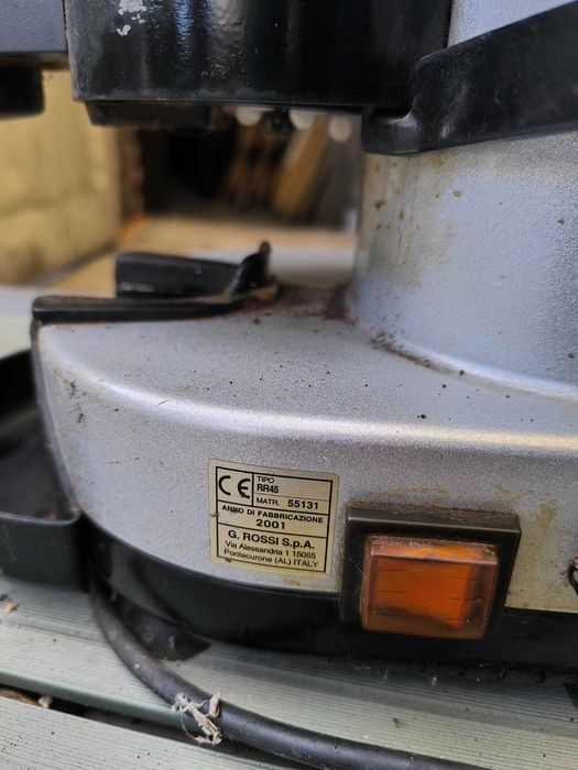 Професионална кафемашина + кафемелачка