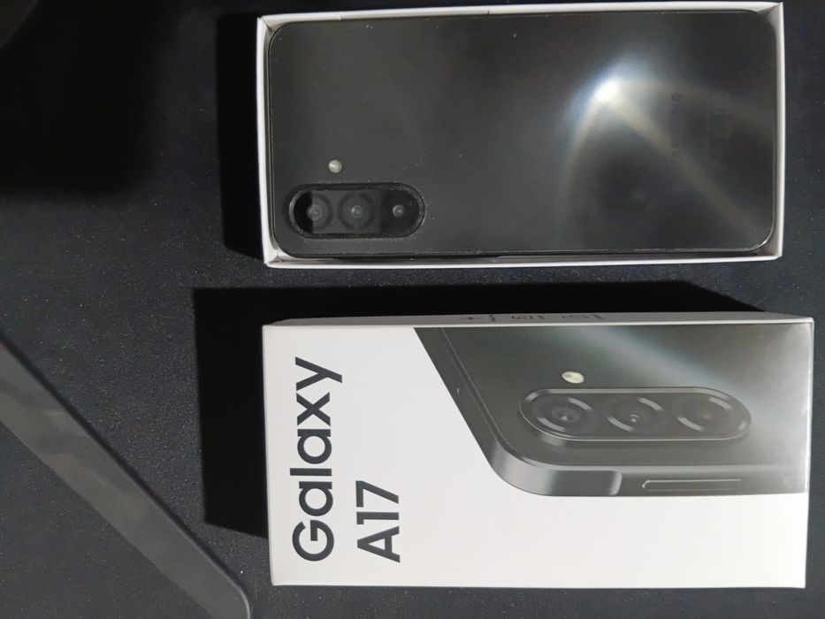 Samsung galaxy a17