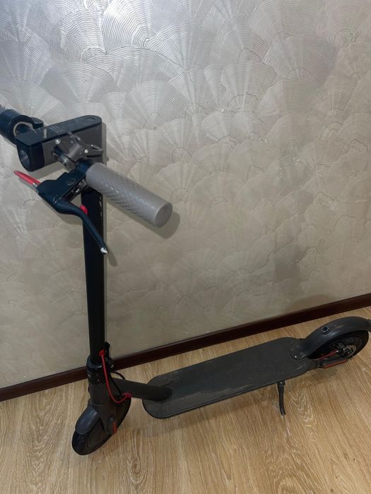 Самокат Xiaomi Ксиаоми
