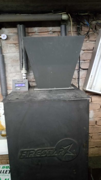 Допълнителен бункер за пелети