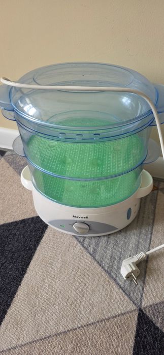 Электрическая пароварка/мантоварка