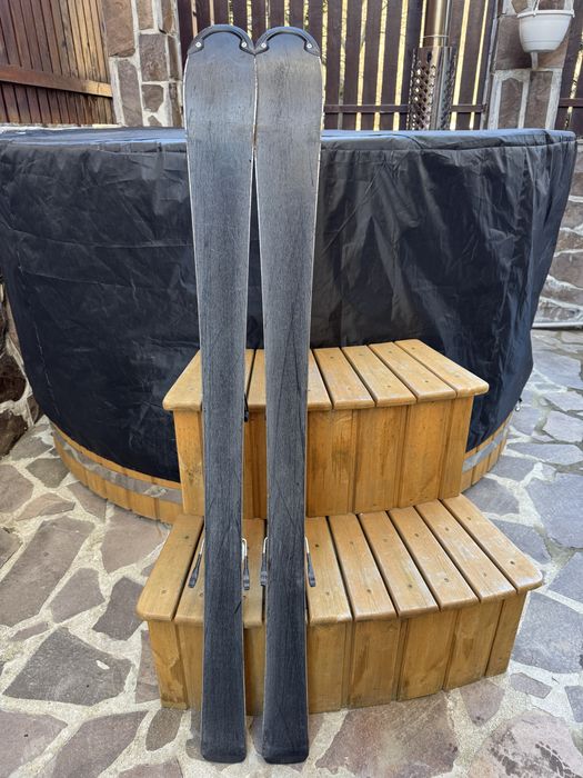 Skiuri Volkl 120, clapari tehnica 37, bete, casca