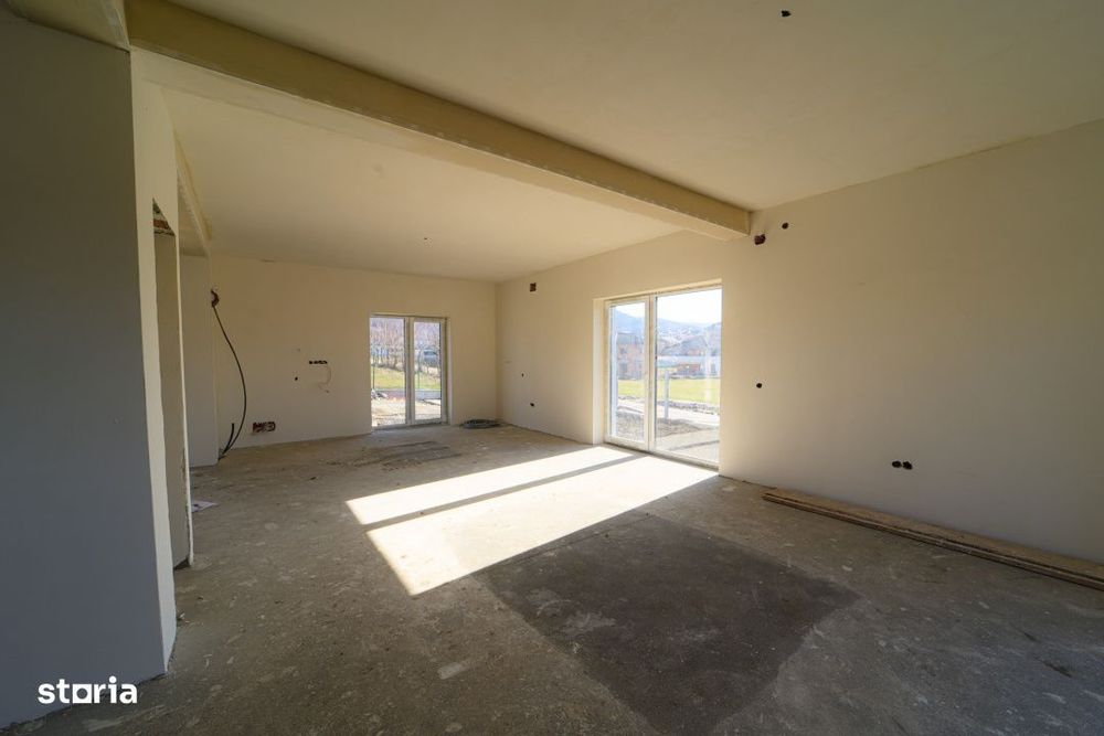 Casa 4 camere cu CF, zona Bradet, 0% comision, incalzire prin pardosea — fotografia 1