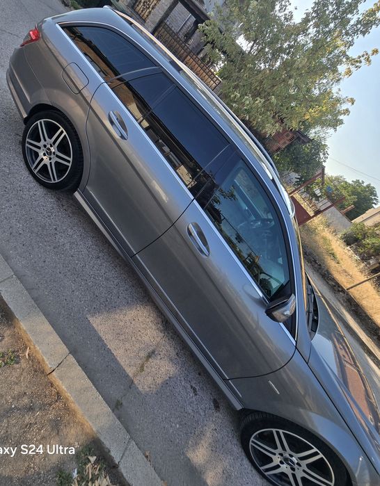 Продавам Mercedes-Benz C320 CDI 4MATIC