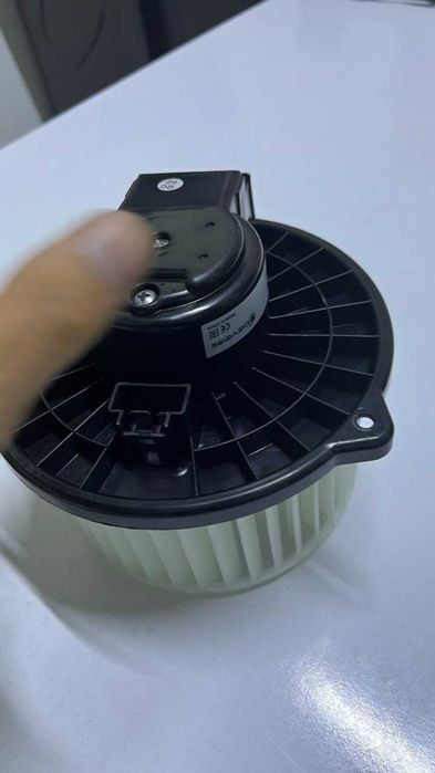 Вентилятор печки на Toyota