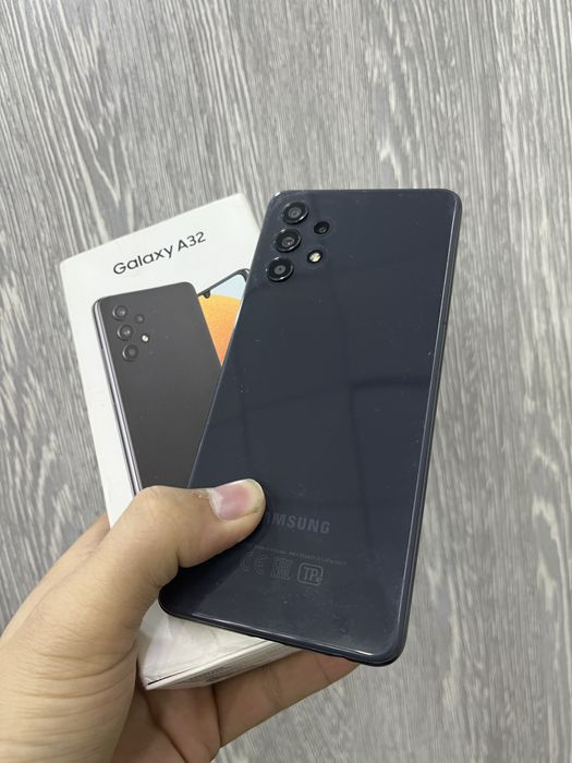 SAMSUNG A32 64GB.        .