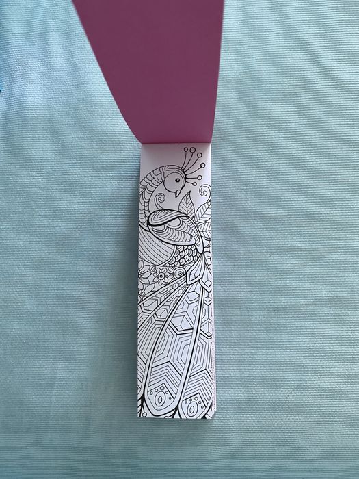 Carte de colorat adulti