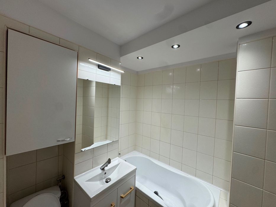 Apartament de închiriat