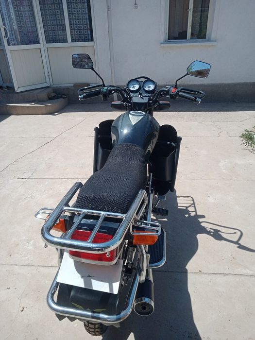 Мотоцикл сатылады...