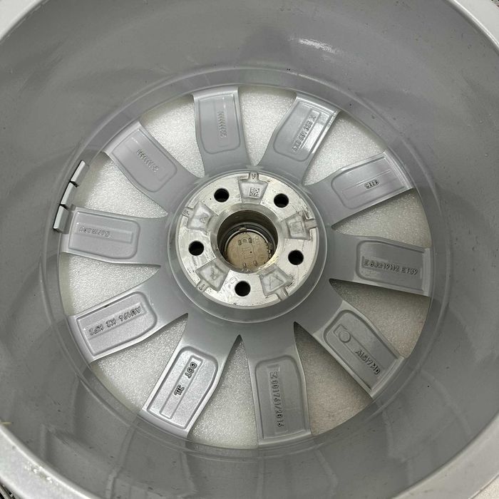 Jante Audi A6 R19 C8 4K TVA19%