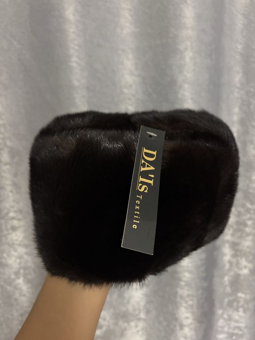 Норковая шапка продается