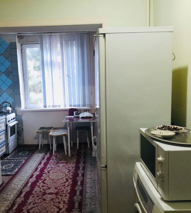 Продается 4 комн квартира, Юнусабад 18, ул. Юнус Ота, 2 этаж