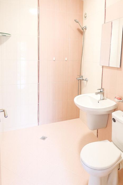 Дава се под наем Двустаен апартамент в Пловдив, Кючук Париж - 72 кв.м за 357 € - Снимка #4