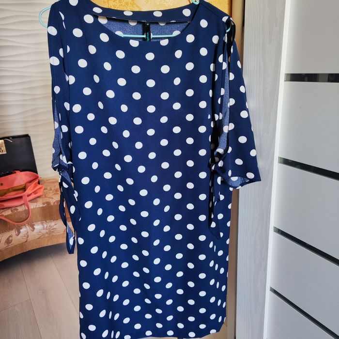 Платье в горошек