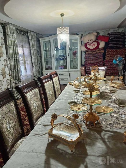 Toshkent tumani Novoiyda Uy sotilad