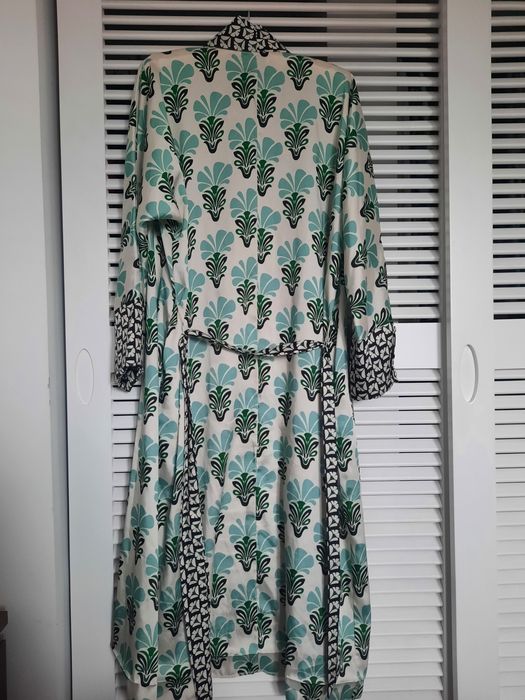 Halat din material satinat