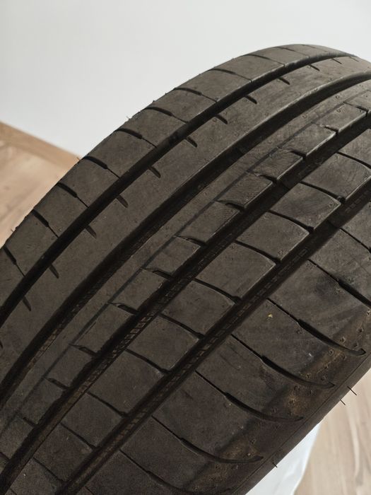Anvelope Good Year Eagle F1 Asymmetric 5 235/55/R18
