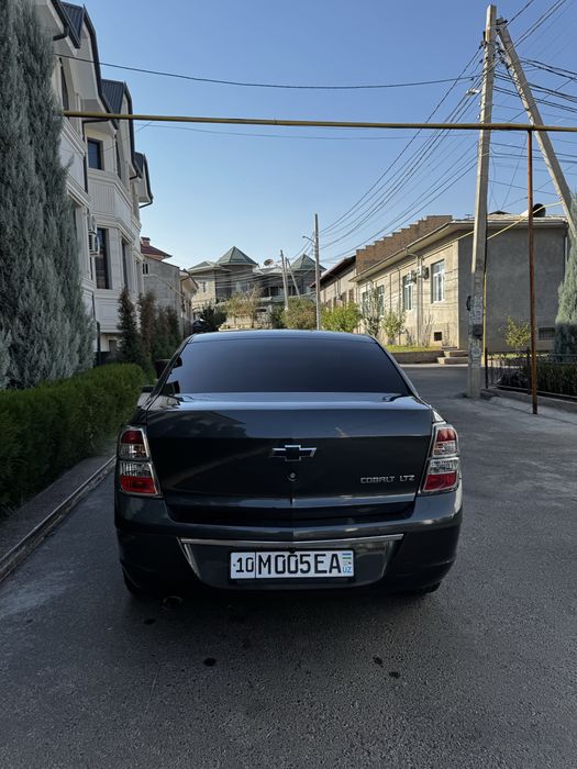 Chevrolet Cobalt midnight
