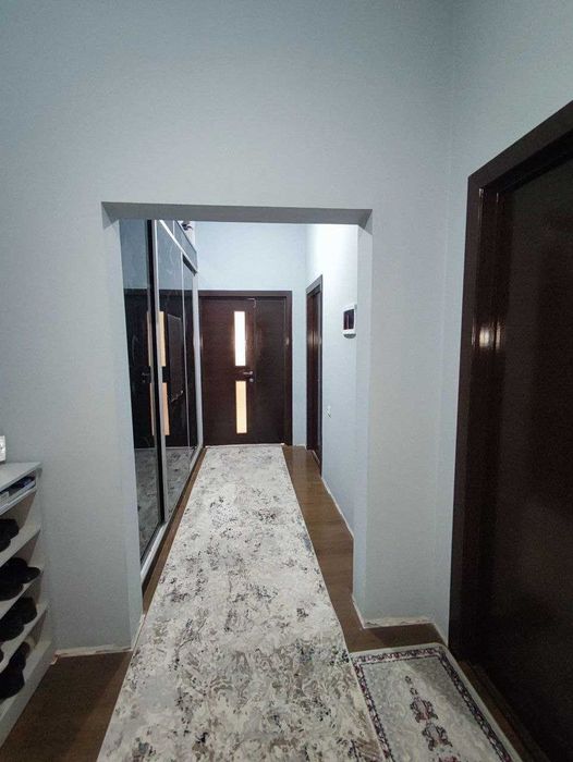 Продам 2 ком Карасу №U52