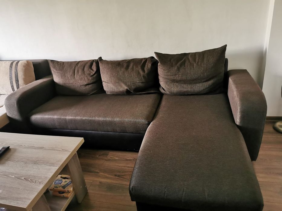Vand canapea extensibila 2 persoane