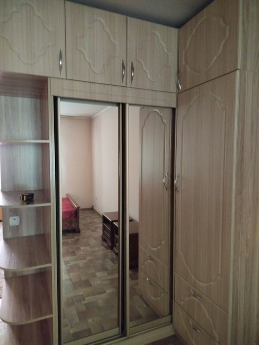 Продам шкаф большой