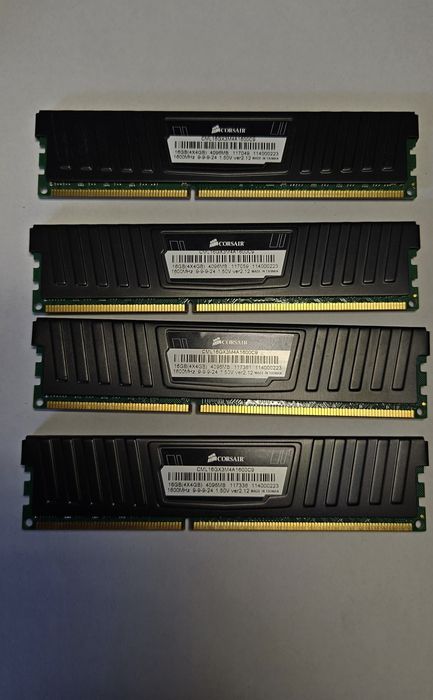 Vengeance LP Memory — 16GB 1600MHz CL9 DDR3