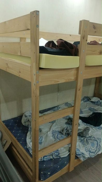 Продам двухяросную кровать