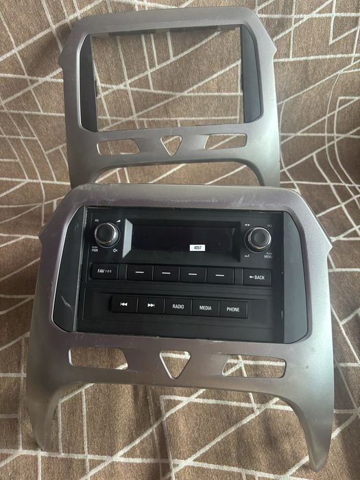 Продам могнитолу от. Chevrolet кобальт