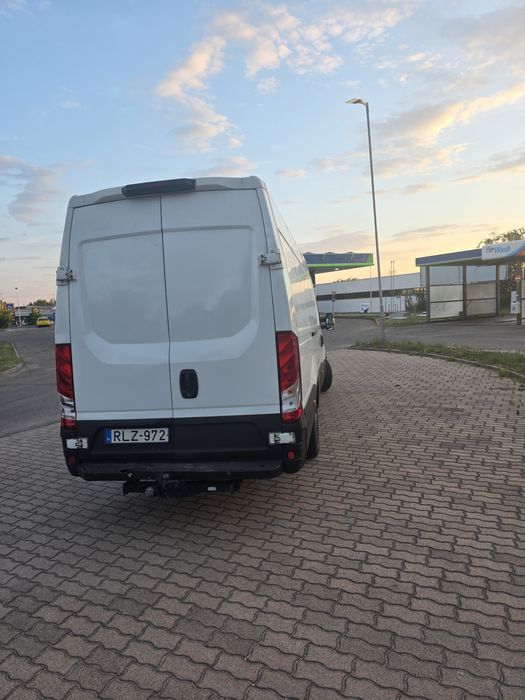 Vând iveco daily 2017  35 -210 motor 3000   210 cai