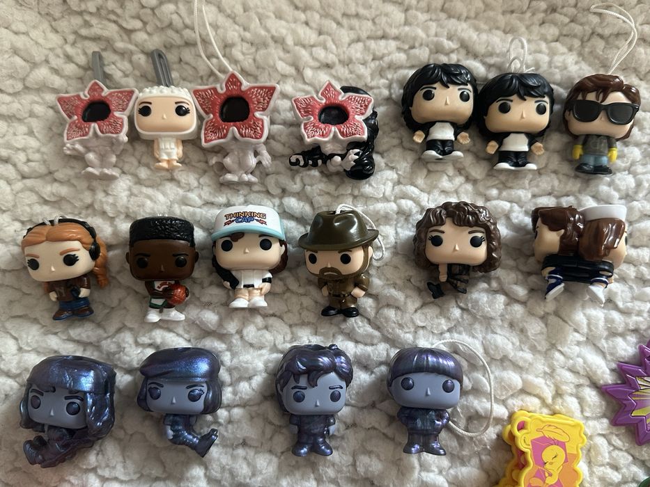 фигруки kinder joy