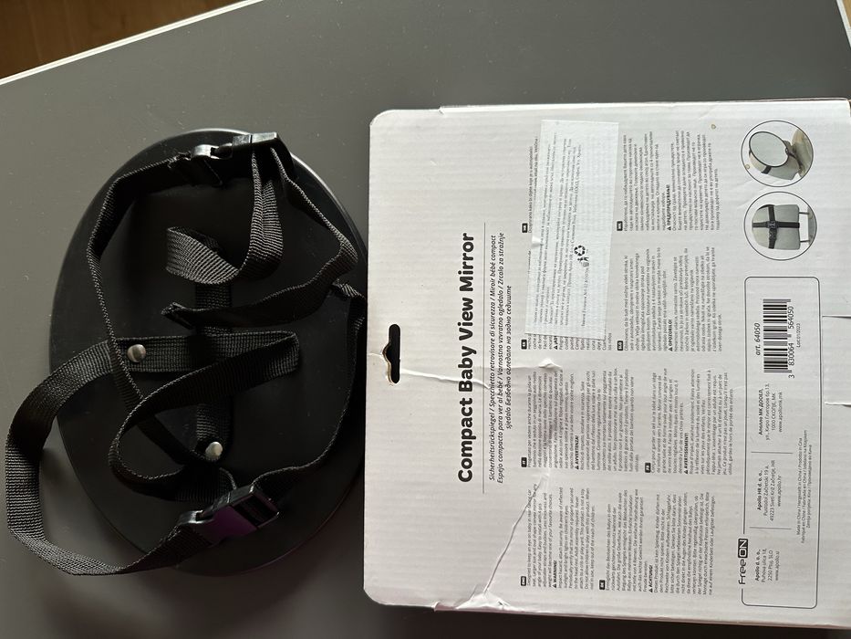 Огледало за наблюдение на деца в кола