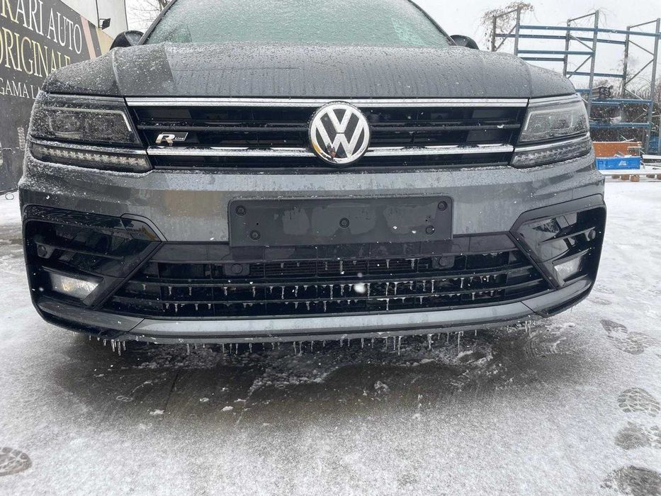 dezmembrez vw tiguan R-line 2019/bara fata tiguan/far tiguan