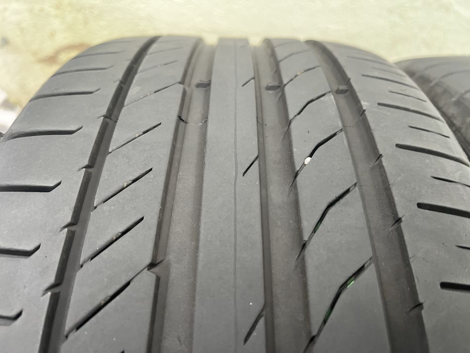 4бр 225/45/18 на 6мм с 22дот Континентал