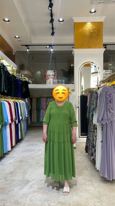 Зеленое платье