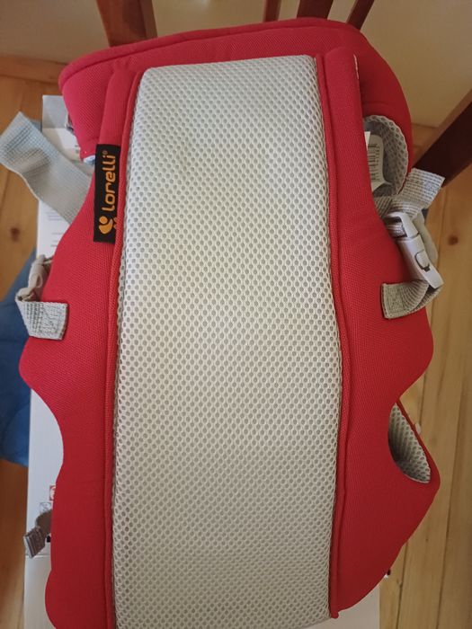 Ново бебешко кенгуро