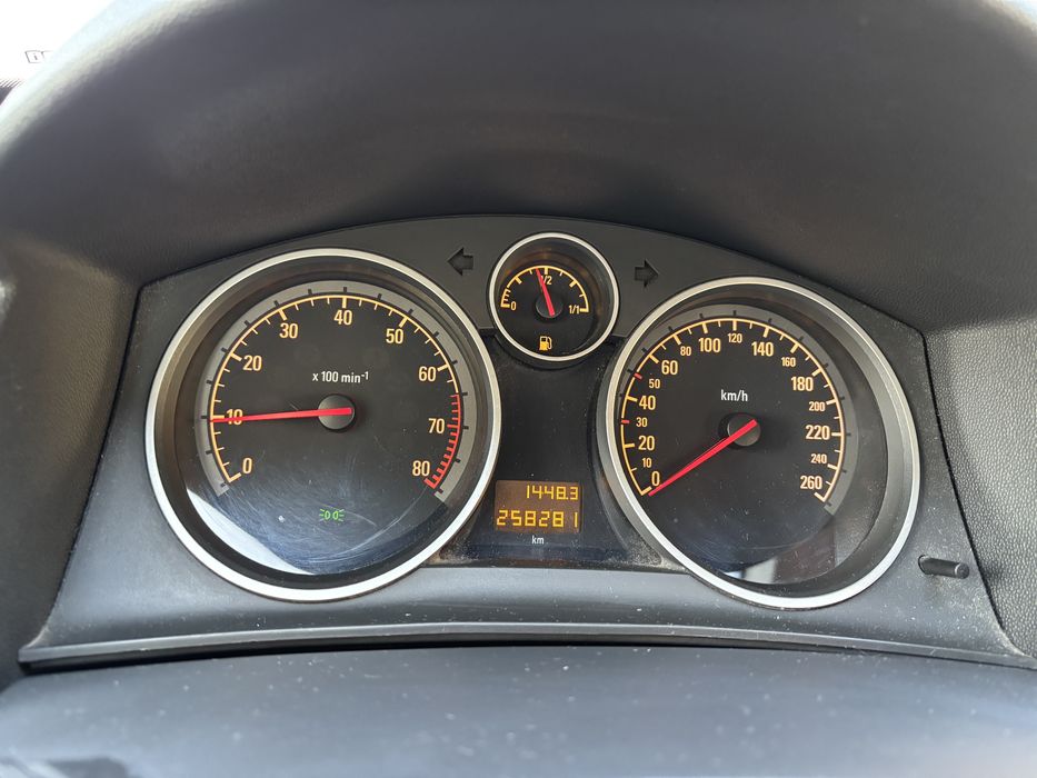 Opel Astra H facelift 1.4