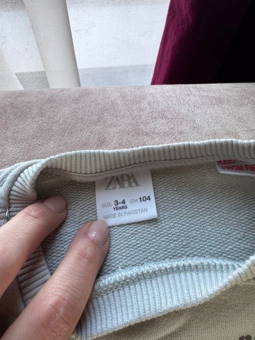 Vând lot Zara masura 3-4 ani( 5 seturi)