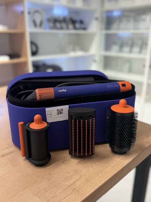 Dyson hs08.