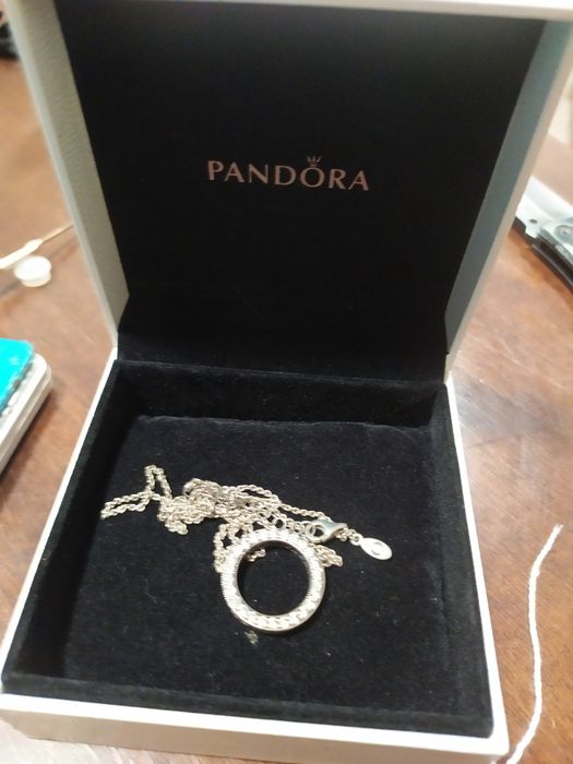 Сребърен медальон/синджир Пандора